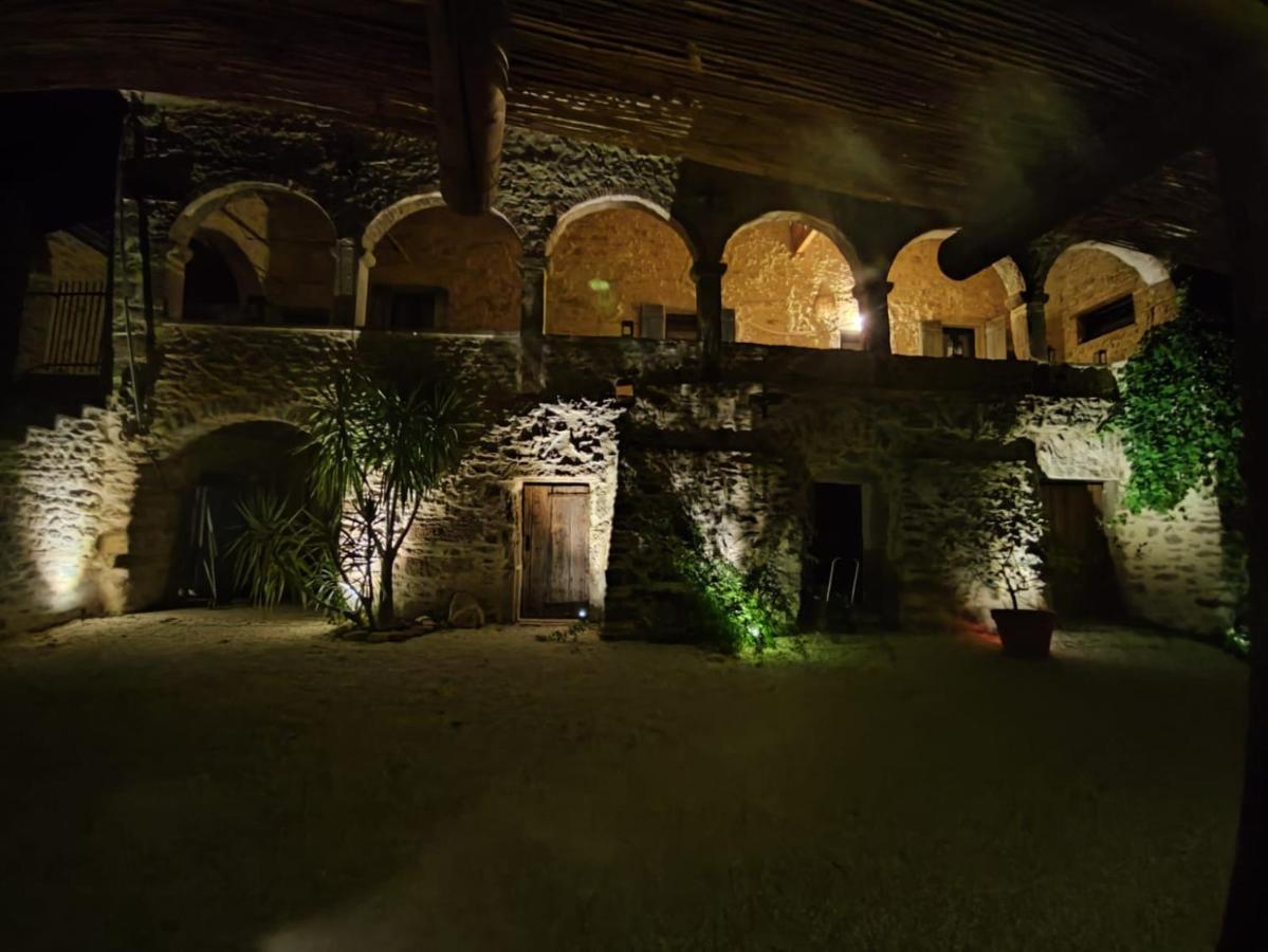 לינה וארוחת בוקר Pougnadoresse Bastide De La Madeleine מראה חיצוני תמונה